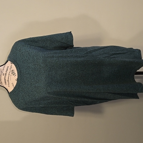 Green Tee - Picture 1 of 6